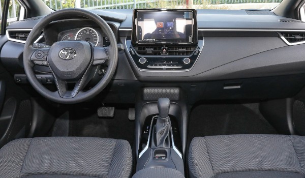 豐田雷凌混動版價格及圖片 2022款雷凌混動版售價11萬(落地13萬)