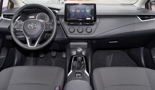 豐田卡羅拉最新價格2022款 2022款卡羅拉售價8萬(落地價9萬)