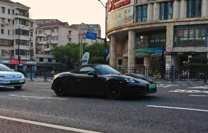 定價多少你會買！純電保時捷718亮相國內：已上正式牌照