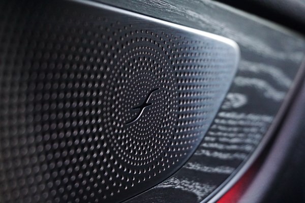 依舊很優雅 試駕全新奔馳CLS 350 4MATIC