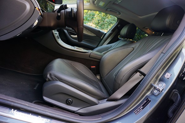 依舊很優雅 試駕全新奔馳CLS 350 4MATIC