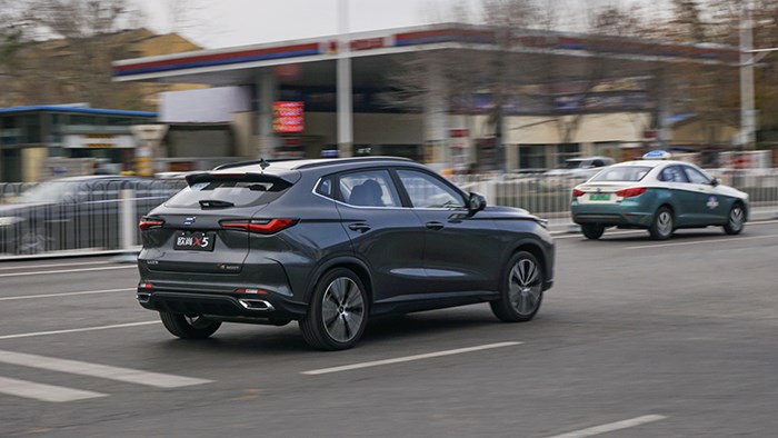 樹立10萬級SUV價值新標桿 試駕長安歐尚X5