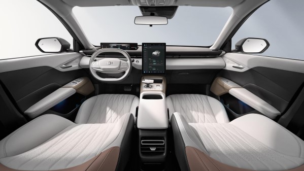 10萬價位四款混動家轎對比 比亞迪秦PLUS已經不吃香了？