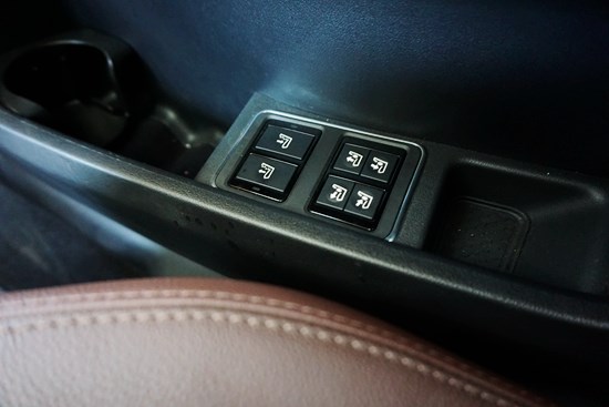 英倫經典在中國延續 試駕國產捷豹XFL