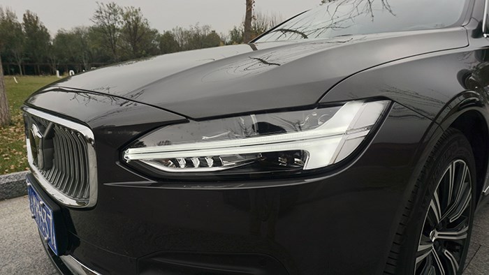 低調有內涵 試駕沃爾沃S90智遠豪華版 