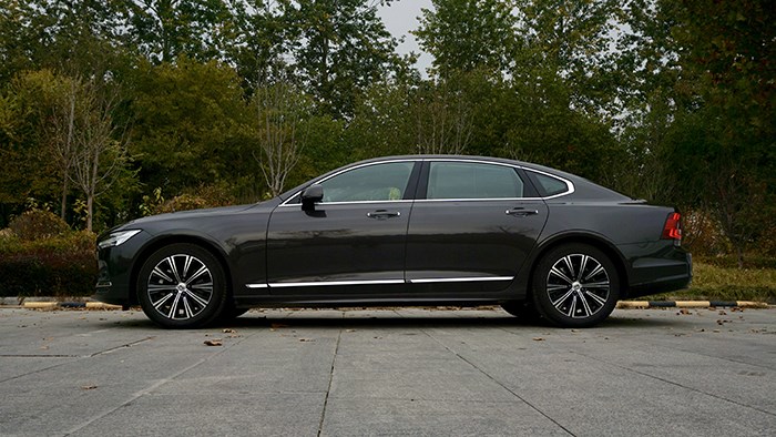 低調有內涵 試駕沃爾沃S90智遠豪華版 