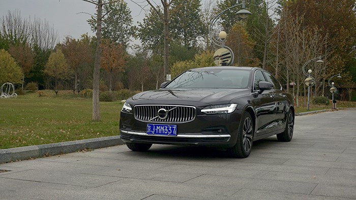 低調有內涵 試駕沃爾沃S90智遠豪華版 