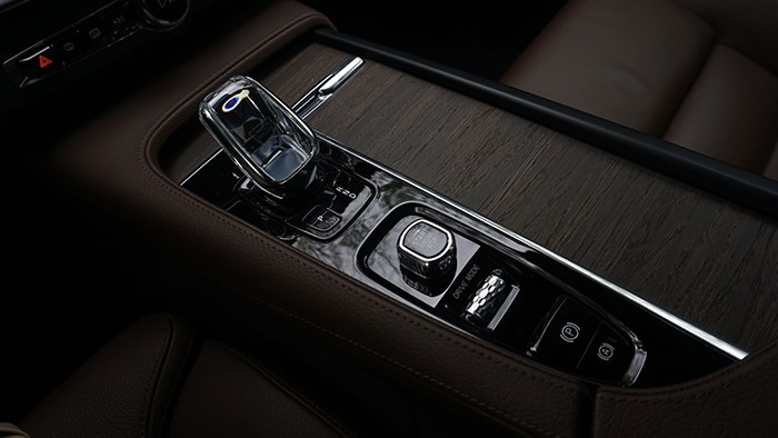 低調有內涵 試駕沃爾沃S90智遠豪華版 