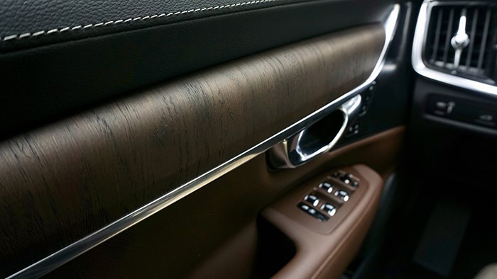 低調有內涵 試駕沃爾沃S90智遠豪華版 