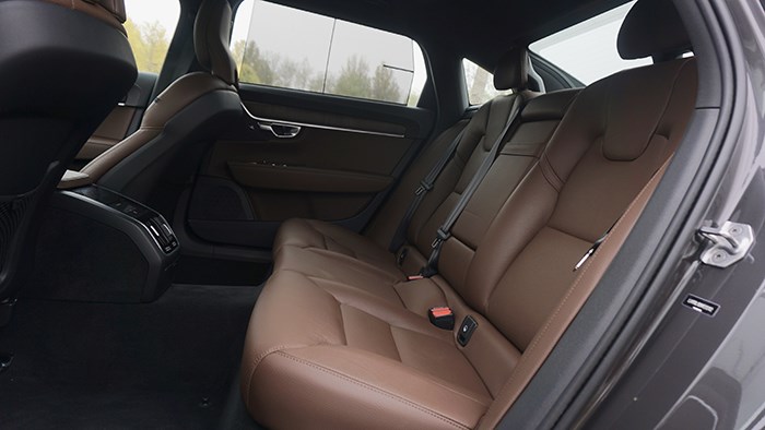 低調有內涵 試駕沃爾沃S90智遠豪華版 