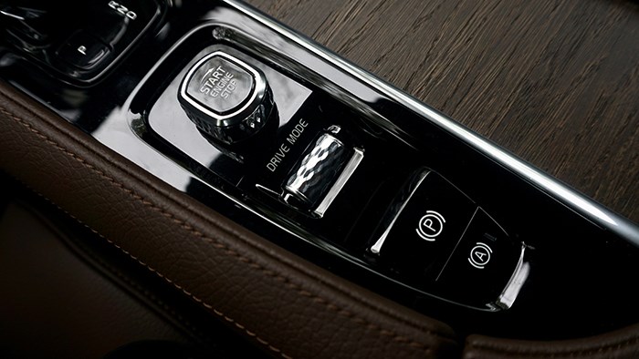 低調有內涵 試駕沃爾沃S90智遠豪華版 