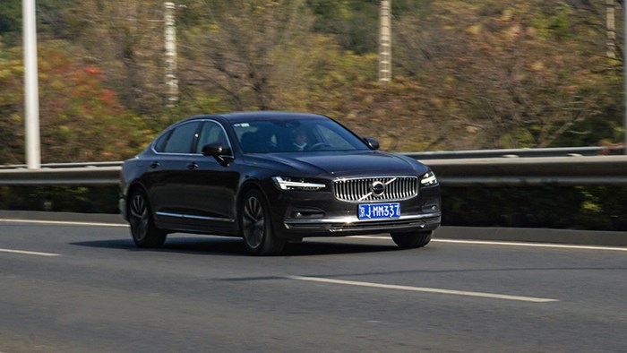 低調有內涵 試駕沃爾沃S90智遠豪華版 