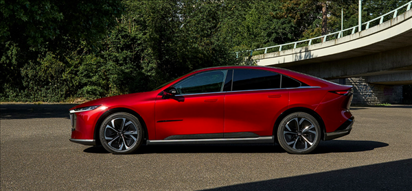內銷轉出口搖身就賣37萬多 馬自達6e發(fā)布：就是國內EZ-6
