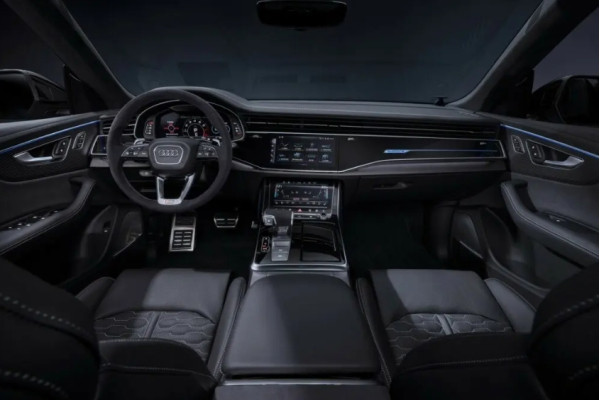 新款?yuàn)W迪RS Q8正式發(fā)布 搭載4.0升雙渦輪增壓V8發(fā)動(dòng)機(jī)