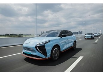 鎧甲秘技加持，風行雷霆純電出行更從容，全系至高6萬補貼