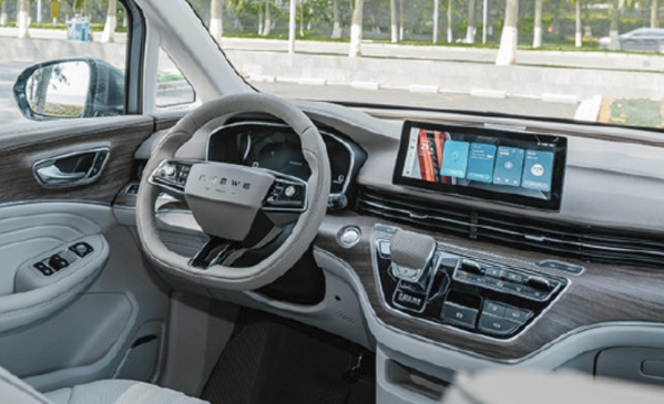 坐擁豪華空間！榮威iMAX8 EV將于8月20日正式上市