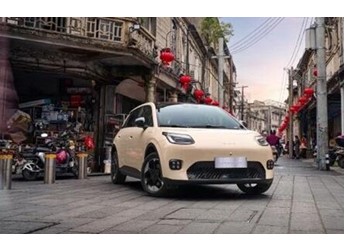 4.99 萬“國民好車”被曝交付無天窗？廣汽埃安回應并致歉