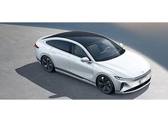 新汽車實測，黑科技揭秘，長安汽車以科技創領數智未來 封面圖