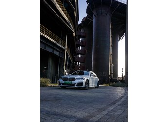 綠色出行 試駕寶馬535Le 先鋒版M運(yùn)動套裝