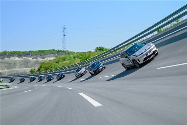 狂飆120km/h 汽車之家實(shí)測10款混動(dòng)SUV高速油耗：漢蘭達(dá)傲視群雄