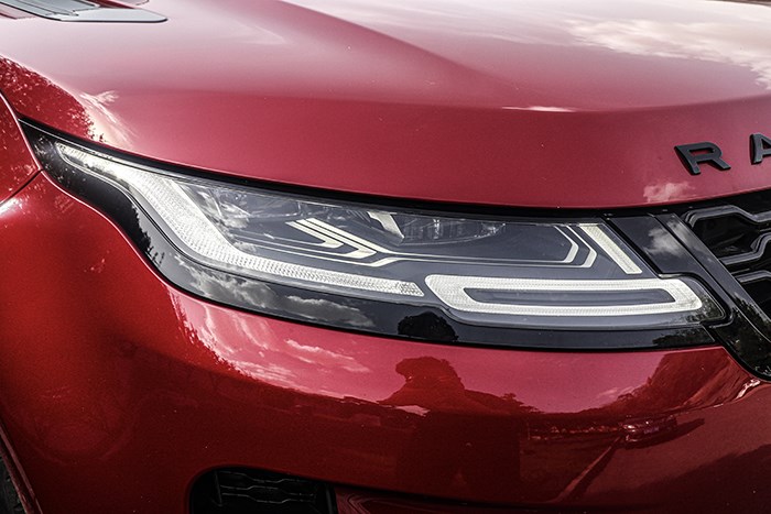 不光靠顏值取勝 試駕全新路虎攬勝極光