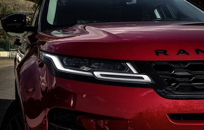 不光靠顏值取勝 試駕全新路虎攬勝極光