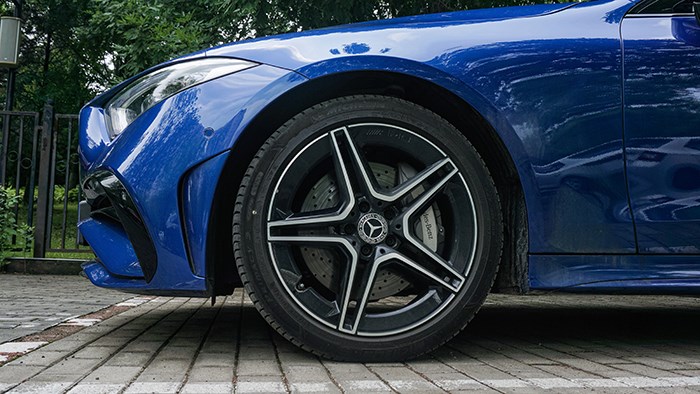 格調與豪華 萬車網試駕2022款奔馳CLS 350 4MATIC