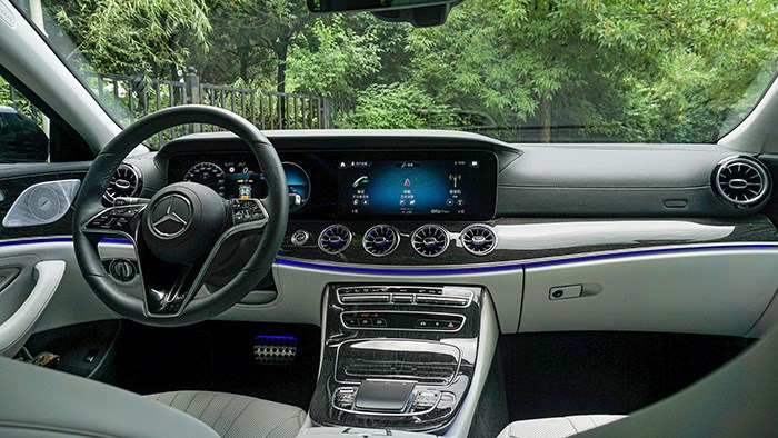 格調與豪華 萬車網試駕2022款奔馳CLS 350 4MATIC