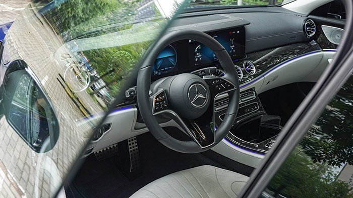 格調與豪華 萬車網試駕2022款奔馳CLS 350 4MATIC