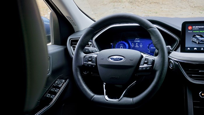 各項表現均衡 試駕長安福特銳際 2.0T