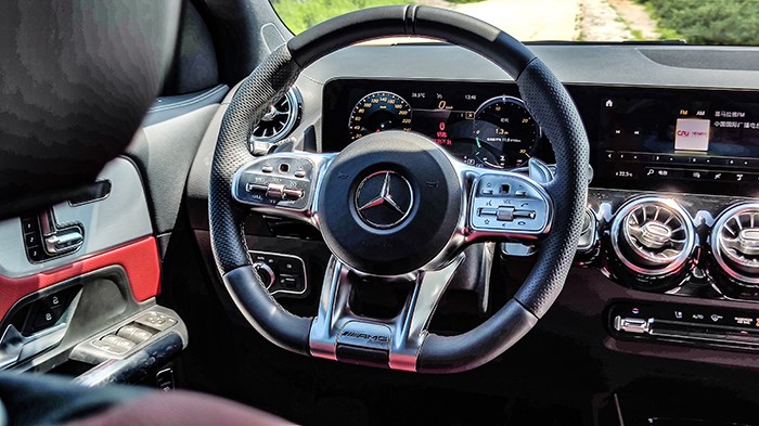 性能與生活兼顧 奔馳AMG GLA35評測 