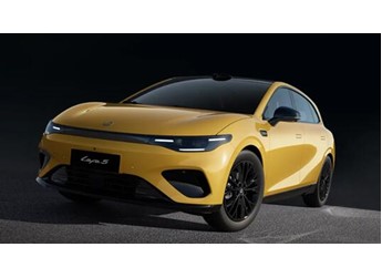 年輕人的第一輛純電鋼炮！零跑Lafa5上市：限時9.28萬起 封面圖