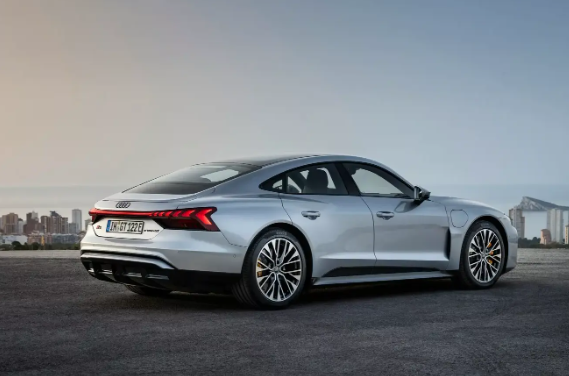 家族最帥純電轎跑！新款奧迪e-tron GT發布：零百僅需2.5秒