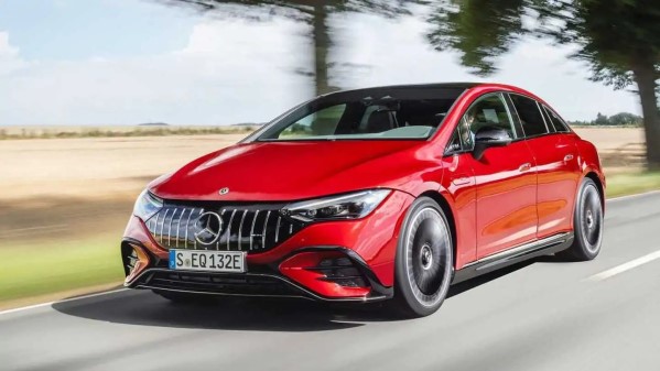 梅賽德斯-奔馳推遲電動汽車轉型計劃 將繼續生產燃油車