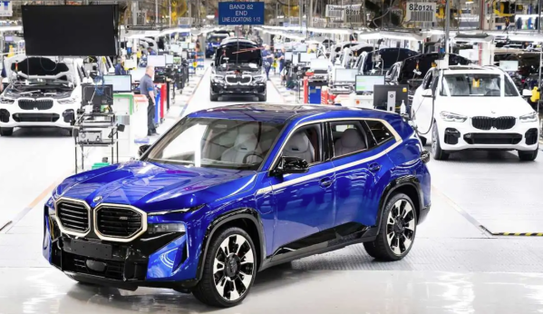 236萬元的旗艦級混動SUV 2023款寶馬XM正式投產