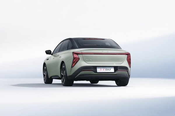 22.98萬起！紅旗EH7上市 最大續(xù)航800km 小米又一勁敵？