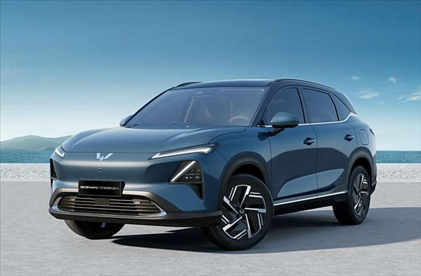 五菱首款新能源雙動力SUV！五菱星光S內飾公布：8月上市