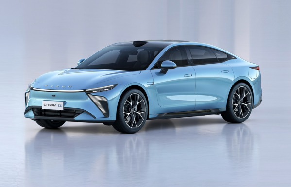 智界S7兄弟車型 星途星紀(jì)元ES正式上市 售價22.58萬元起