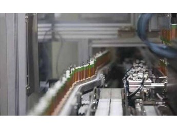 電動(dòng)汽車快充對電池有傷害嗎？新能源快充和慢充的壽命對比