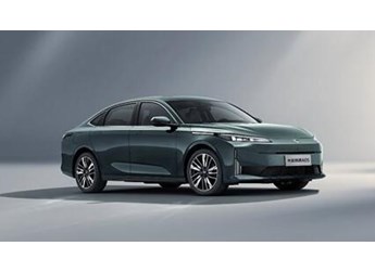 “油電同價新選擇  數智電驅超省新家轎”長安啟源A05上市，僅8.99萬元起！