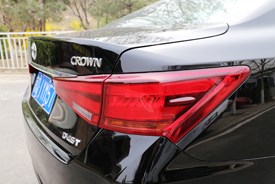 靜謐又從容 萬車網試駕一汽豐田皇冠