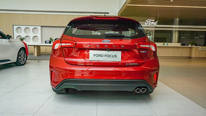 換回四缸全新面貌 萬車網實拍2022福特新款福克斯ST