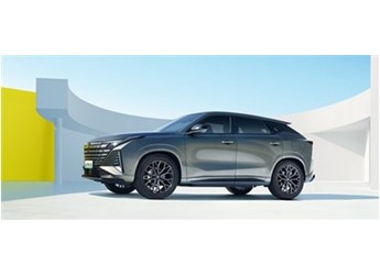 插混、增程全給到，長安UNI-Z滿足強動力、超級省、高舒適出行需求