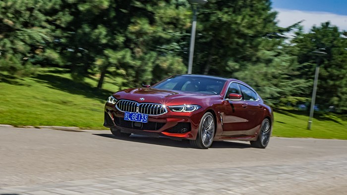 隨時變換角色 寶馬8系四門轎跑車評測