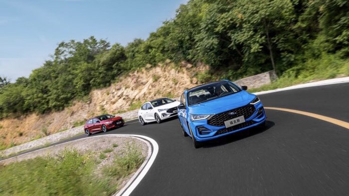 與風為伴 試駕2022福特三廂福克斯ST-Line