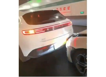 小米SU7隧道內追尾問界M5：SUV的優勢一眼可見 封面圖