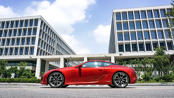 東方跑車(chē)之藝術(shù)品 試駕雷克薩斯LC500h