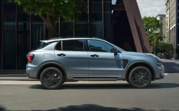 換裝懸浮式大屏！領克01煥新版內飾官圖發布