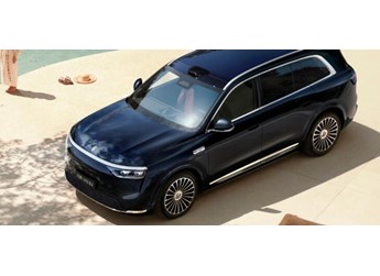 問界M8純電版正式上市，起售價35.98萬9月開啟交付