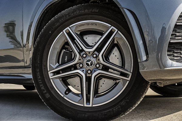 全新時代產物 試駕全新梅賽德斯奔馳GLE